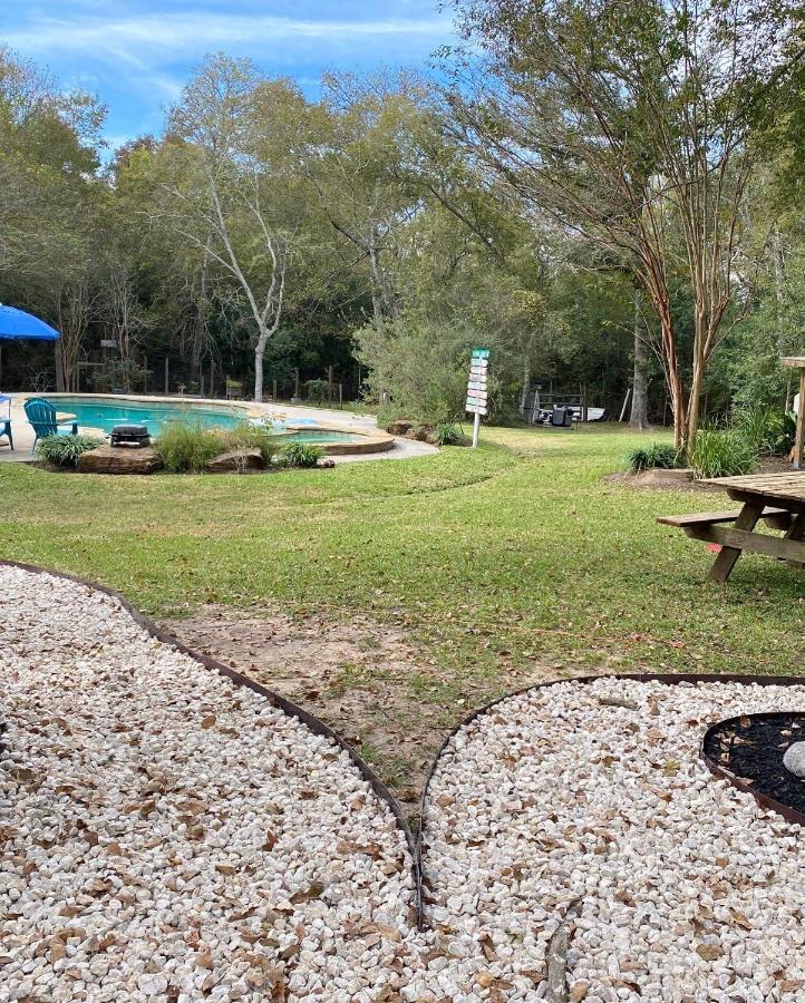 Cozy Rv Experience W/Pool+Spa Near Lake Conroe Willis Exterior photo